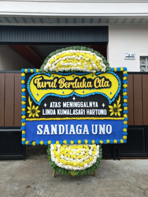 Papan Bunga Duka di Vii Koto